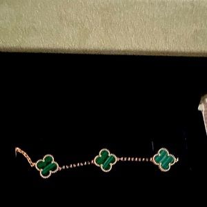 Van Cleef & Arpels Malachite 5-Motif bracelet